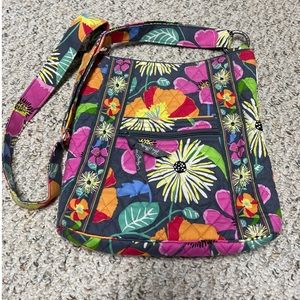 EUC Vera Bradley Crossbody Hipster Bag